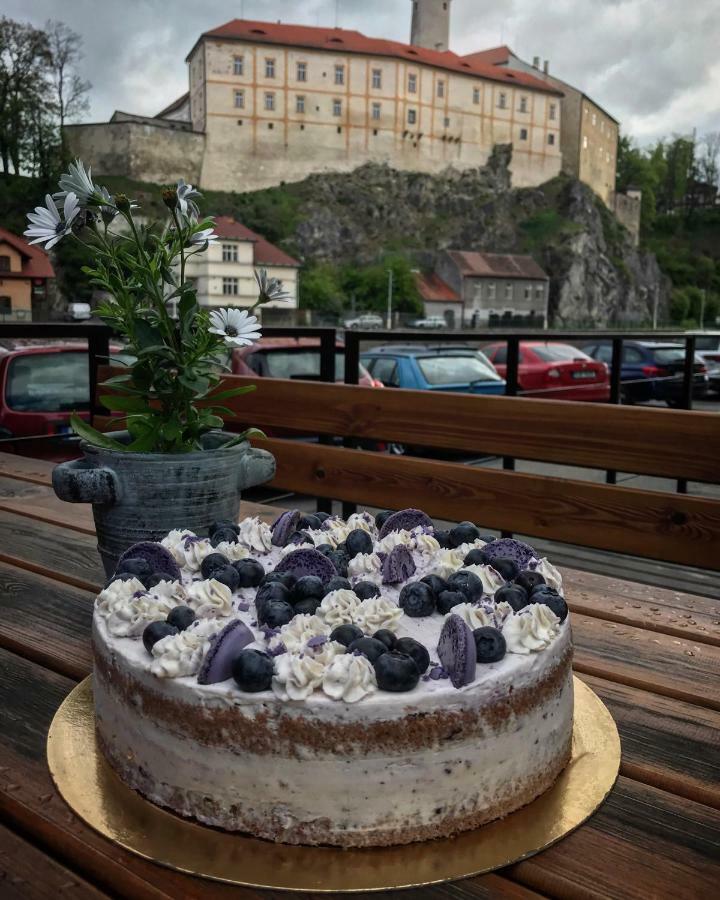 Penzion A Restaurace U Reky Ledeč nad Sázavou Eksteriør bilde