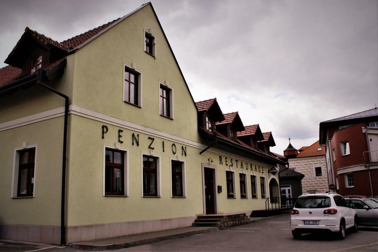 Penzion A Restaurace U Reky Ledeč nad Sázavou Eksteriør bilde