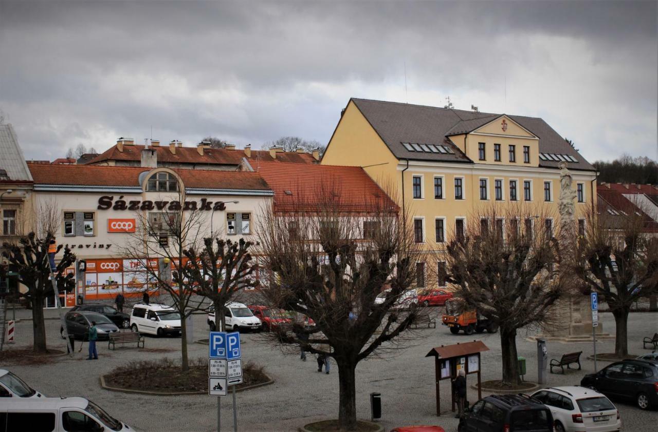 Penzion A Restaurace U Reky Hotell Ledeč nad Sázavou Eksteriør bilde